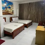 Ngoc Yen Hotel - 326 Truong Sa, Q. Phu Nhuan - By Bay Luxury